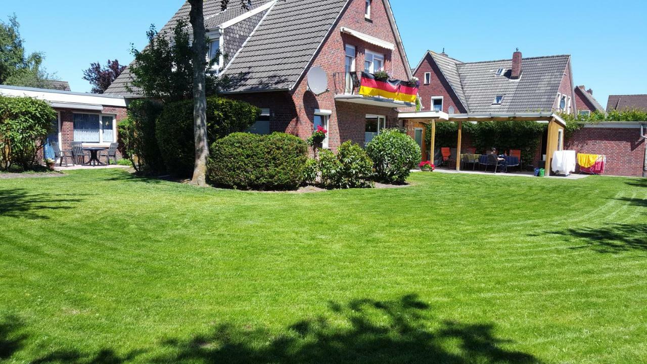 Wohnung 2 mit Balkon- Haus Annegrete Esens Exterior foto